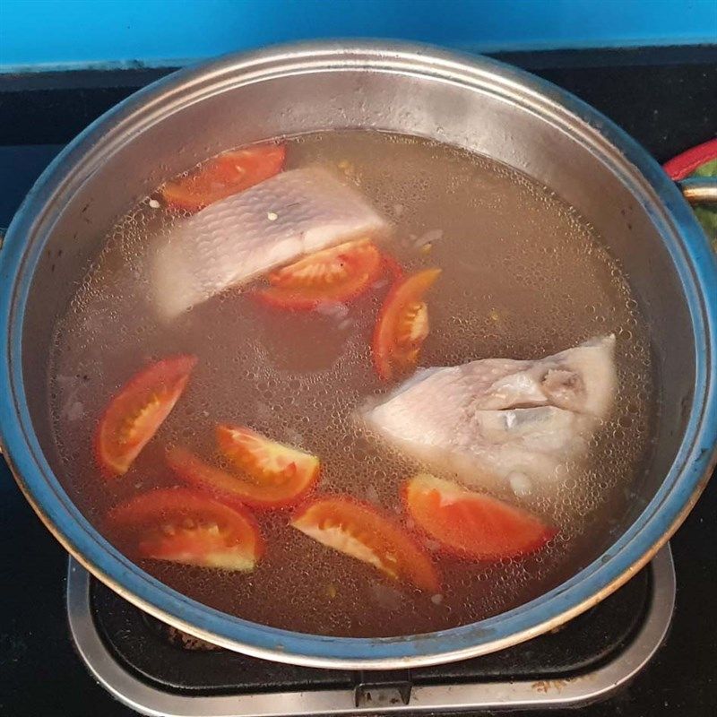 Bước 3 Nấu canh Canh chua cá diêu hồng