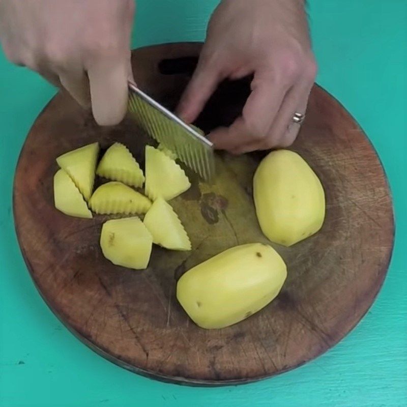 Bước 1 Sơ chế nguyên liệu Canh khoai tây sườn non chay