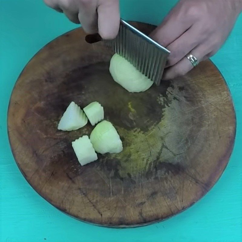 Bước 1 Sơ chế nguyên liệu Canh khoai tây sườn non chay